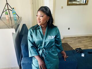 camgirl playing with sextoy LisaNitti