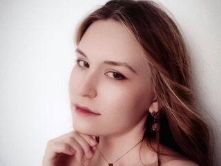 naughty camgirl masturbating with vibrator LoryDieckman