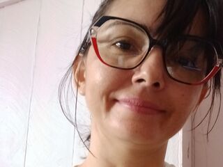 naughty camgirl LuizaHots