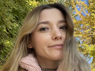 naked webcam girl video LunariaVelvet