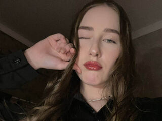 camslut naked MacieAragones