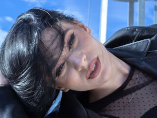 free nude cam MadelynVelure