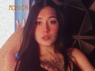 naked camgirl masturbating MiaBalker