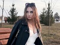 strip show NeliaCorton