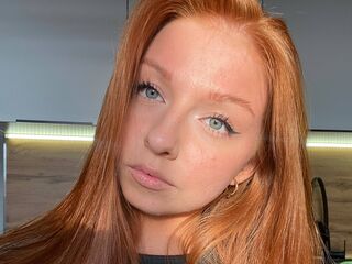 nude webcamgirl photo NicoleTatako