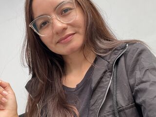 hot girl NyssaraLasso