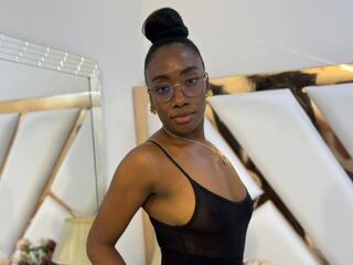 shaved pussy web cam SelenaRoas