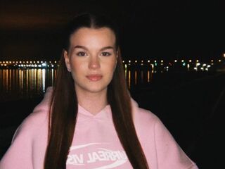 striptease cam StaceyRouthier
