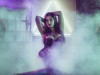 erotic webcam video SuzyAmaya