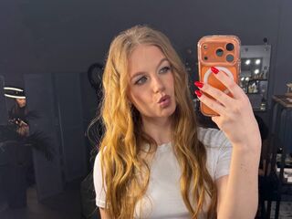 shower sex cam TainaSaffo