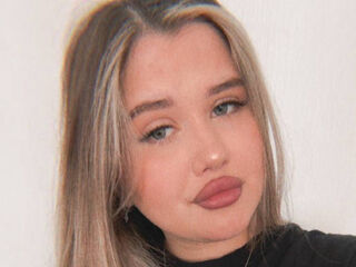 adultcam TeishaFarwell