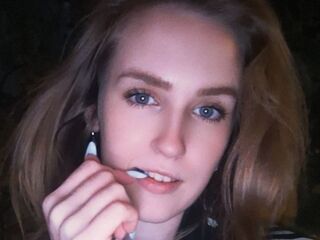 camslut showing pussy TiffaneyLafrance