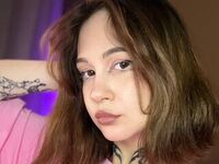 naked camgirl masturbating with dildo TobiRoback