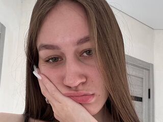 fingering cam whore VeraScott