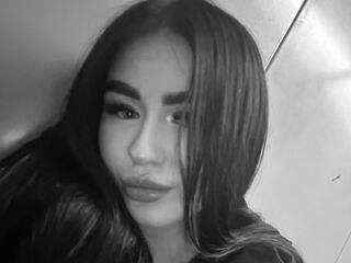 girl nude YevetteStreeper