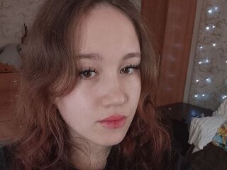 naughty camgirl YvettePreisner
