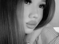 closeup web cam ZellaRessler